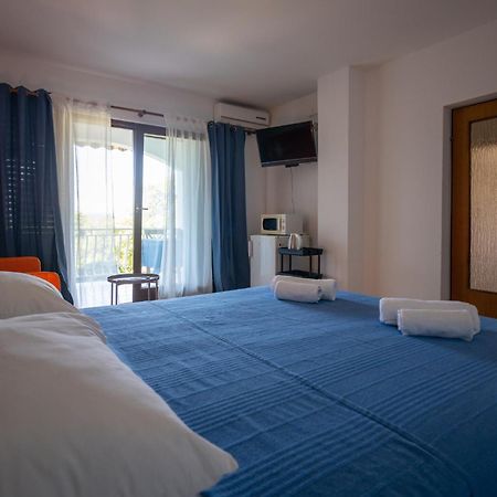 Apartments Gaja Blue Ap Sveti Filip i Jakov Exterior foto